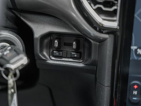 Used 2024 Ford Ranger XLT image 33