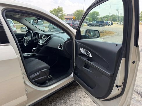 Used 2015 Chevrolet Equinox LT w/ Driver Convenience Package FWD image 13