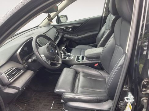 Used 2024 Subaru Outback Limited AWD/4WD image 9