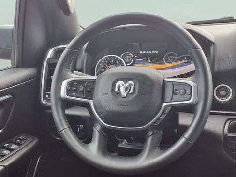 Used 2024 RAM 1500 Lone Star image 11