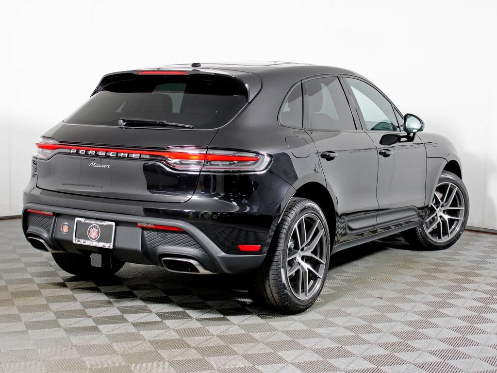 Certified 2026 Porsche Macan AWD/4WD image 7