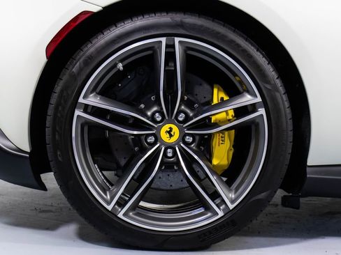 Certified 2022 Ferrari Roma image 57