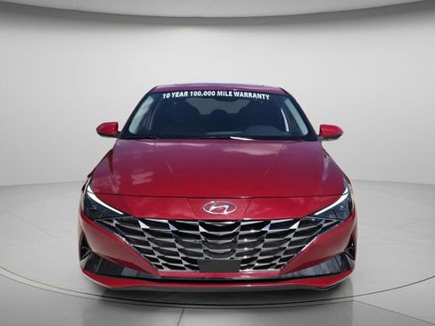Used 2023 Hyundai Elantra Limited FWD image 9