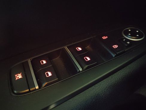 Used 2023 Kia Forte LXS image 27