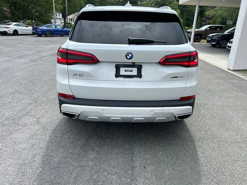Used 2019 BMW X5 xDrive40i w/ Convenience Package AWD/4WD image 4