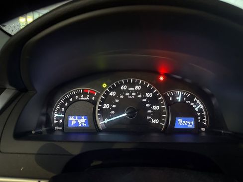 Used 2012 Toyota Camry LE image 21