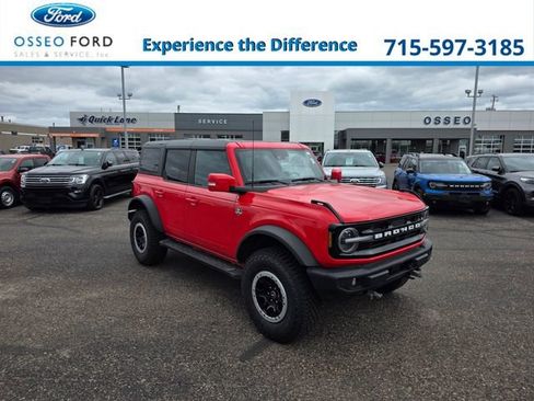 Used 2023 Ford Bronco Outer Banks w/ Sasquatch Package AWD/4WD image 1
