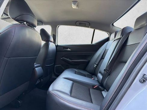 Used 2024 Nissan Altima 2.5 SR image 23