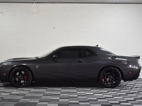 Used 2019 Dodge Challenger SRT Hellcat w/ Alcantara Appearance Package image 2