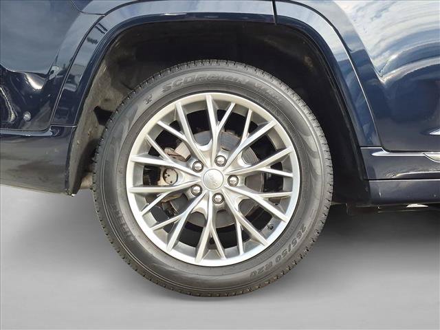 Used 2024 Jeep Grand Cherokee Summit w/ Adv Protech Group IV AWD/4WD image 26