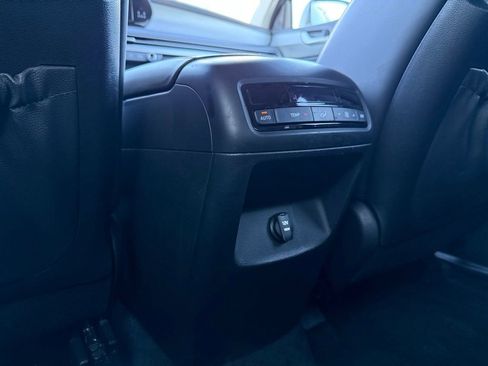 Used 2025 Hyundai Palisade SEL image 25