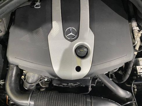 Used 2015 Mercedes-Benz ML 250 BlueTEC 4MATIC image 26