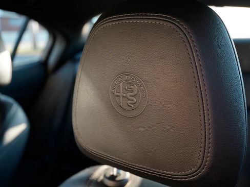 Used 2022 Alfa Romeo Giulia Sprint AWD/4WD image 23