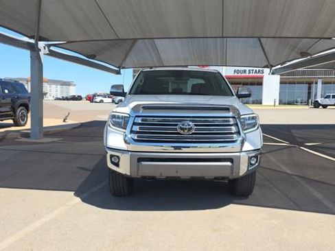 Used 2019 Toyota Tundra Platinum AWD/4WD image 3