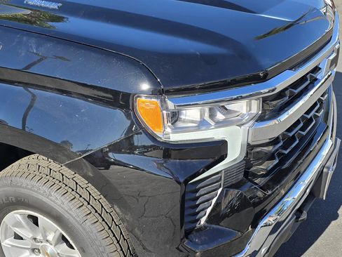 Used 2025 Chevrolet Silverado 1500 LT w/ Safety Package RWD image 21