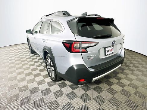 Certified 2025 Subaru Outback Limited AWD/4WD image 7