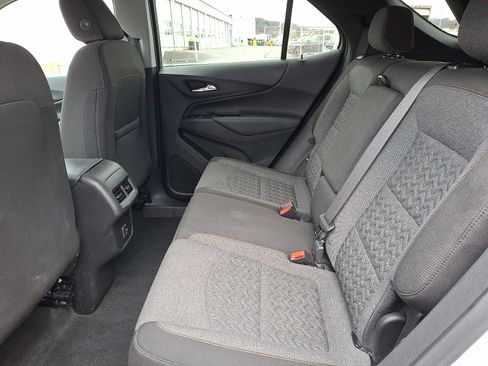 Certified 2022 Chevrolet Equinox LT image 10