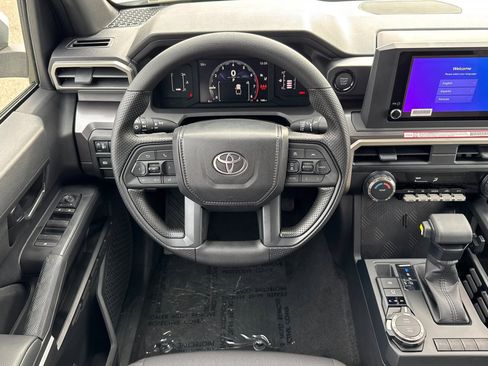 New 2025 Toyota Tacoma SR5 image 15
