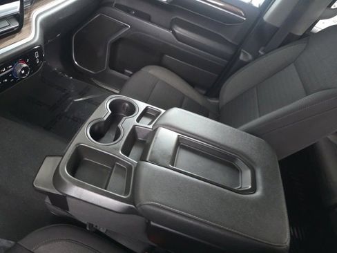 Used 2022 Chevrolet Silverado 1500 LT image 30