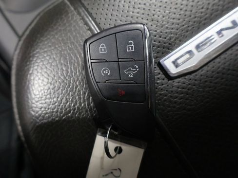 Used 2024 GMC Sierra 3500 Denali w/ Denali Reserve Package AWD/4WD image 25