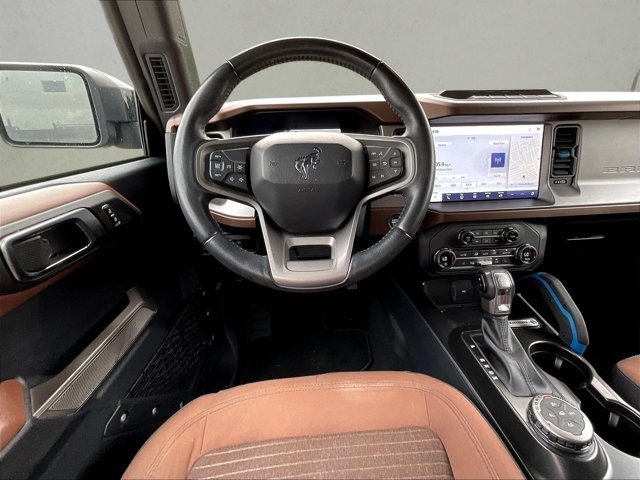 Used 2023 Ford Bronco Outer Banks w/ Sasquatch Package AWD/4WD image 7