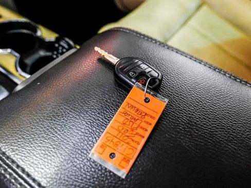 Used 2011 Ford F150 Lariat w/ Off Road Pkg image 51