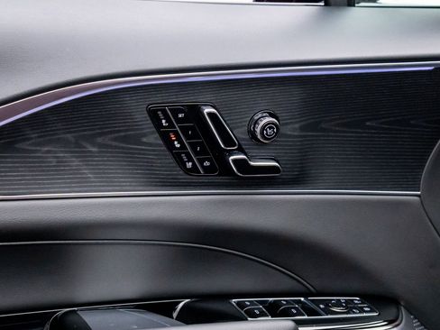 Certified 2025 Cadillac Lyriq Luxury w/ LPO, Floor Liner Package image 16