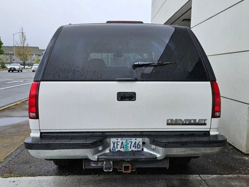 Used 1998 Chevrolet Tahoe Z71 w/ Comfort & Security Pkg AWD/4WD image 3