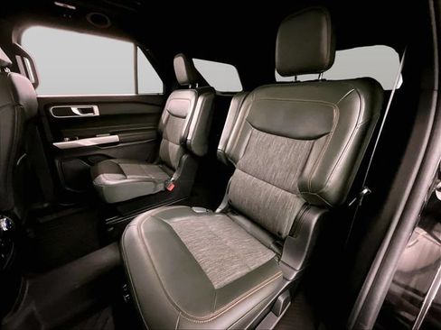 Used 2022 Ford Explorer Timberline AWD/4WD image 25