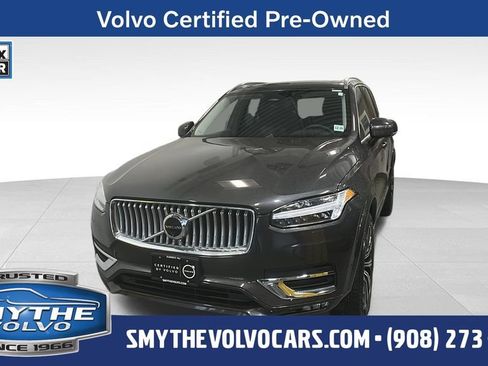 Certified 2025 Volvo XC90 B5 Plus AWD/4WD image 1