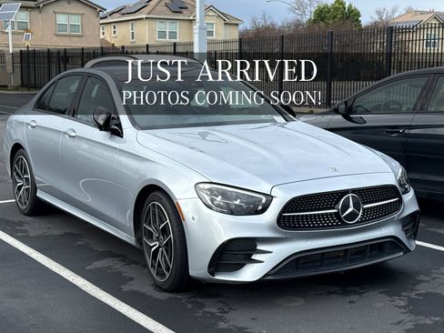 Used 2023 Mercedes-Benz E 350 4MATIC Sedan image 1
