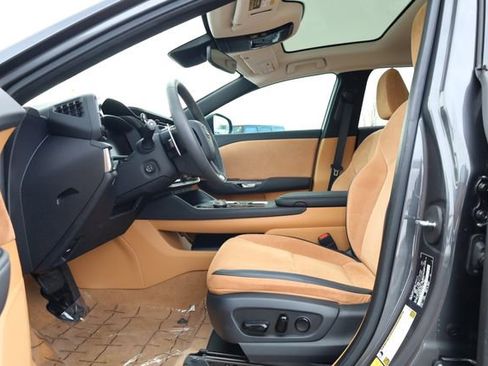 Used 2023 Lexus RZ 450e Premium image 10