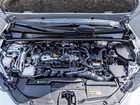 Used 2023 Toyota Prius Prime FWD image 28