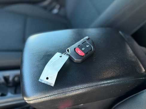 Used 2018 Jeep Wrangler Unlimited Sport S image 39