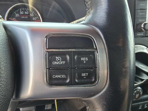 Used 2016 Jeep Wrangler Unlimited Rubicon AWD/4WD image 23