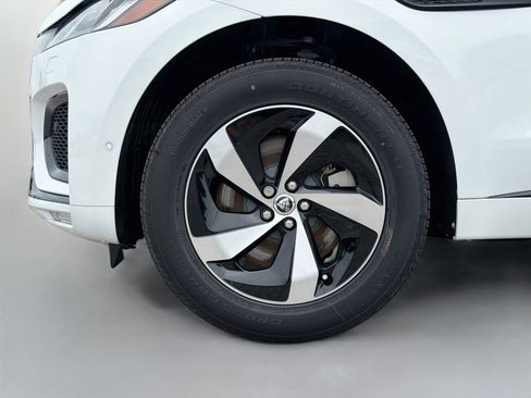 New 2026 Jaguar F-PACE R-Dynamic S AWD/4WD image 42