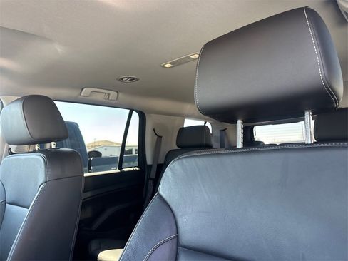Used 2019 Chevrolet Tahoe LT w/ Luxury Package image 10
