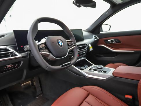 Used 2026 BMW 330i xDrive Sedan w/ Convenience Package AWD/4WD image 10