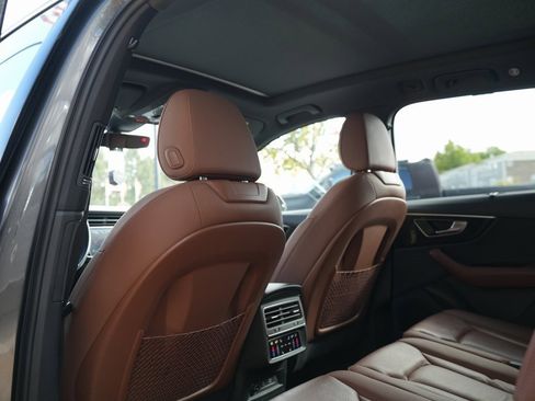 Used 2021 Audi Q7 2.0T Premium Plus image 29