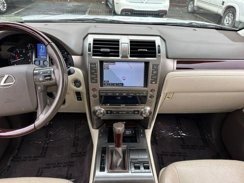 Used 2017 Lexus GX 460 460 image 16