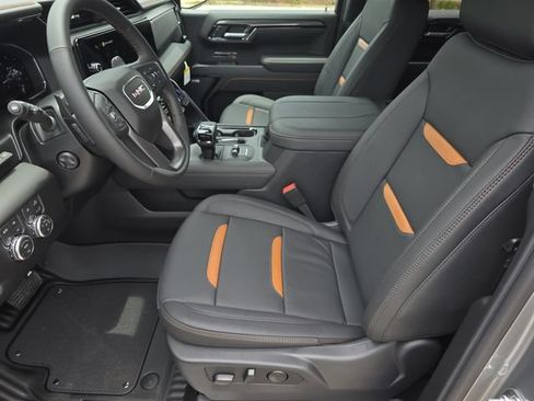 New 2026 GMC Sierra 1500 AT4 w/ AT4 Premium Package AWD/4WD image 21