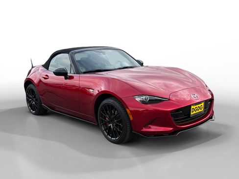 Certified 2023 MAZDA MX-5 Miata Club w/ Brembo/BBS Recaro Package image 7