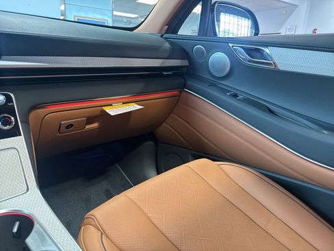New 2026 Genesis GV80 2.5T Prestige AWD/4WD image 16