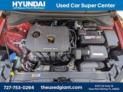 Used 2017 Hyundai Elantra SE w/ SE A/T Tech Package 03 FWD image 12