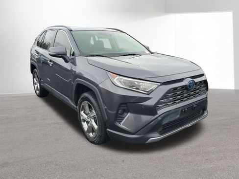 Used 2020 Toyota RAV4 Limited w/ All Weather Liner Package image 12