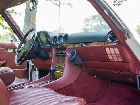 Used 1989 Mercedes-Benz 560 SL image 39