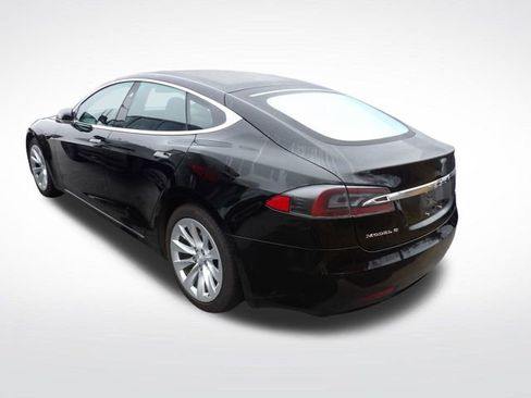Used 2018 Tesla Model S 100D image 9