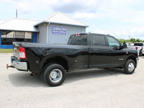 Used 2024 RAM 3500 Big Horn AWD/4WD image 11