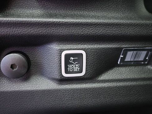 New 2026 Jeep Grand Cherokee L 4WD image 32