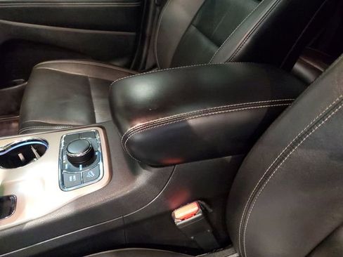 Used 2014 Jeep Grand Cherokee Limited image 27